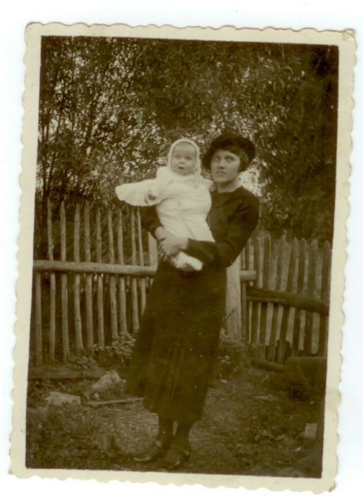 mimi Mra