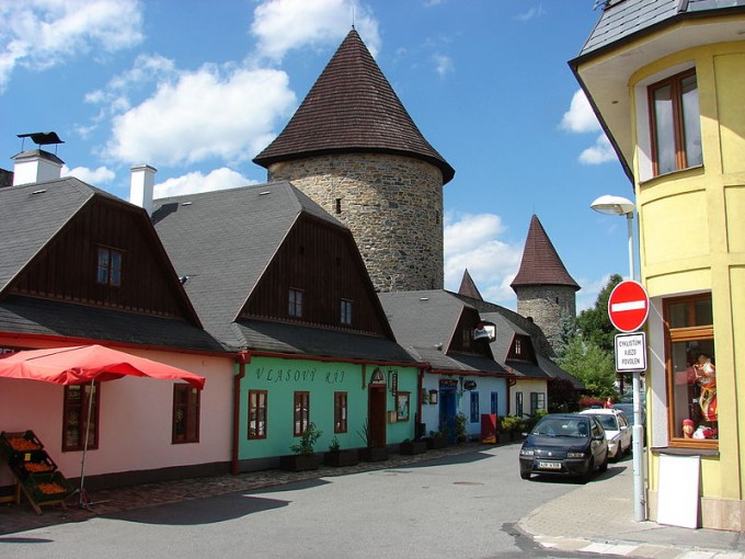 800px-Polika-2013